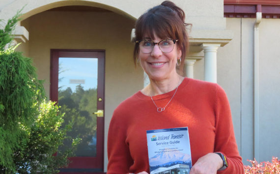 Diana enjoys a 35-minute Island Transit ride from the park-and-ride to her workplace. On the way, she listens to podcasts, books on tape, music, or just looks out the window at the beauty around her.