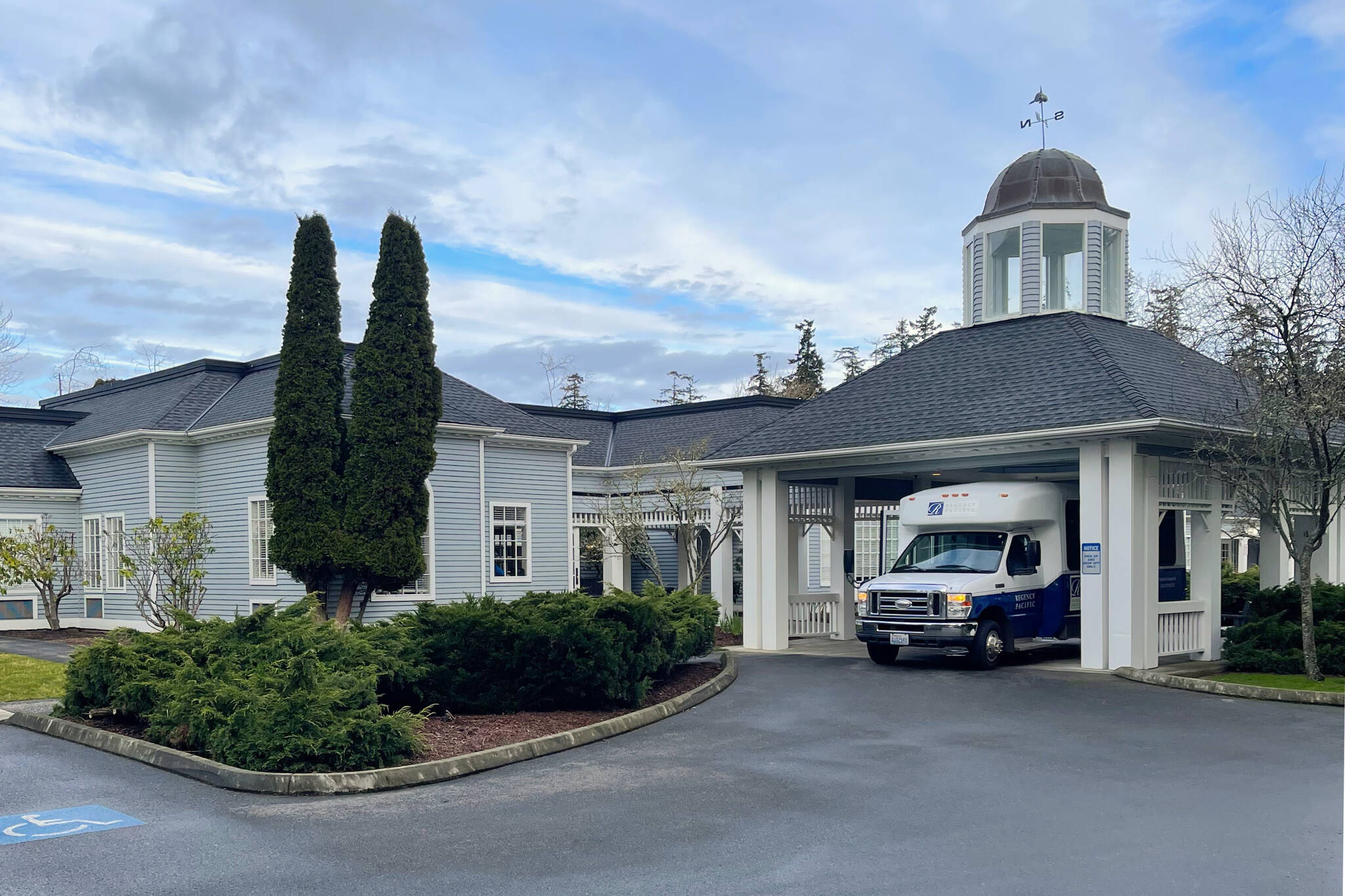 Regency Rehabilitation provides compassionate care and supportive rehabilitation—helping seniors heal, thrive and regain independence.